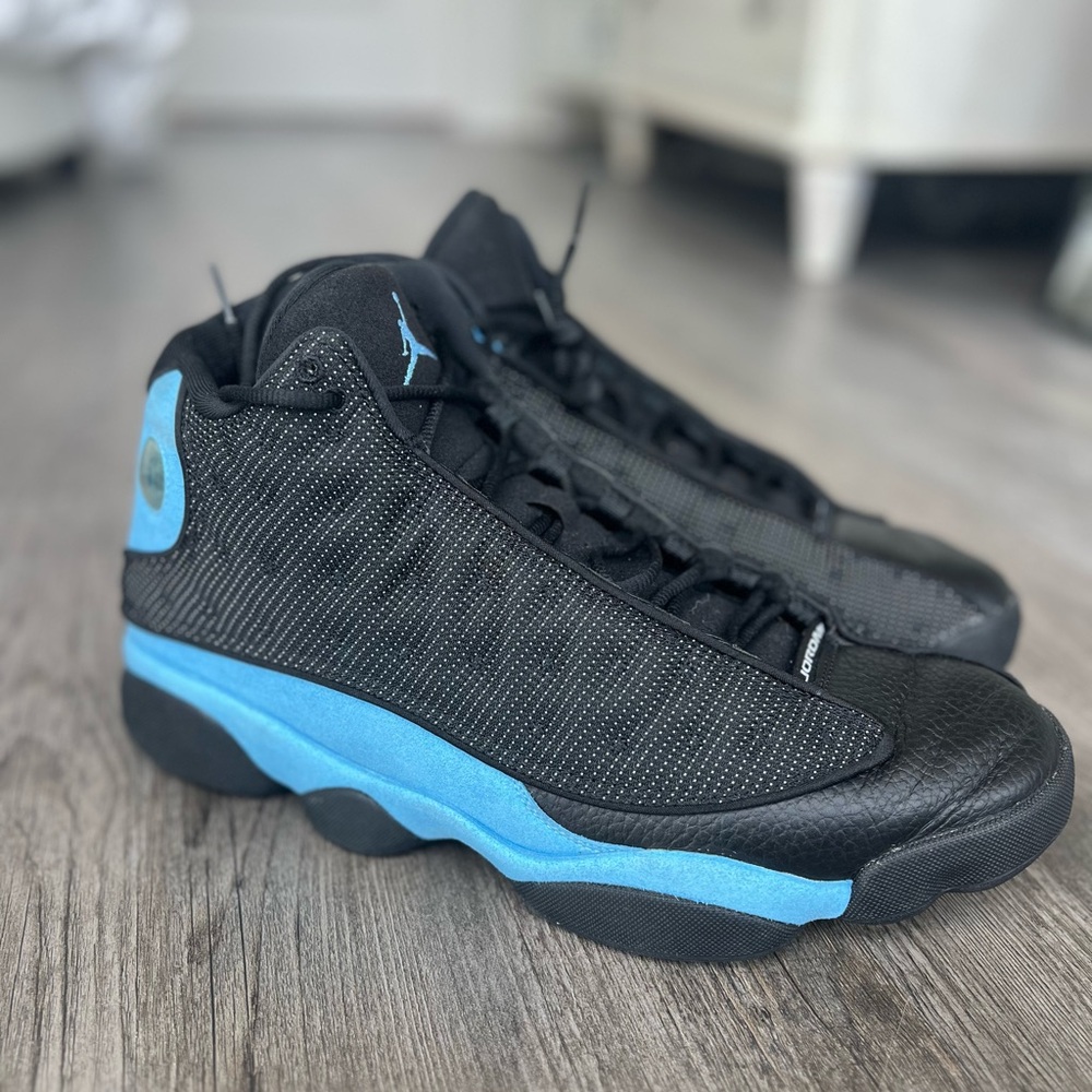 Jordan Sneakers Black and Blue